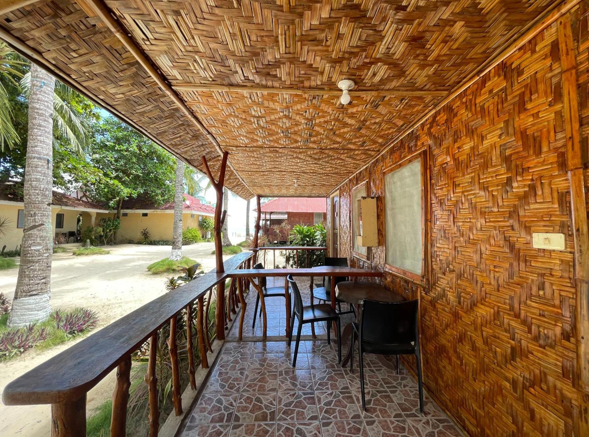 Beach Placid Resort Powered By Cocotel Ocoy Habitación foto